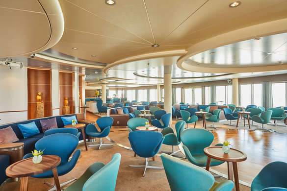 Hapag Lloyd Cruises MS Europa 2 Belvedere 2.jpg